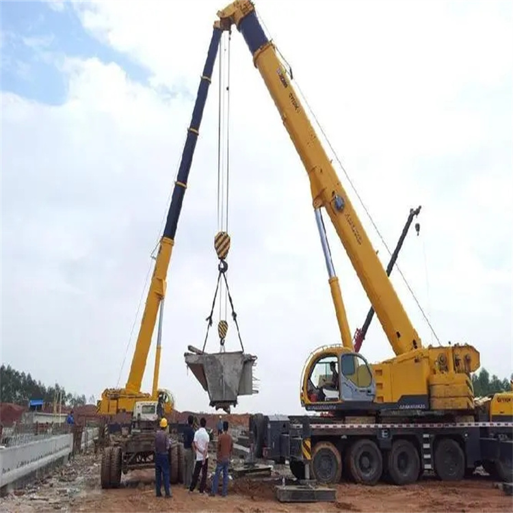 建始小型吊机出租电话|厂房设备吊装方案|24小时服务覆盖